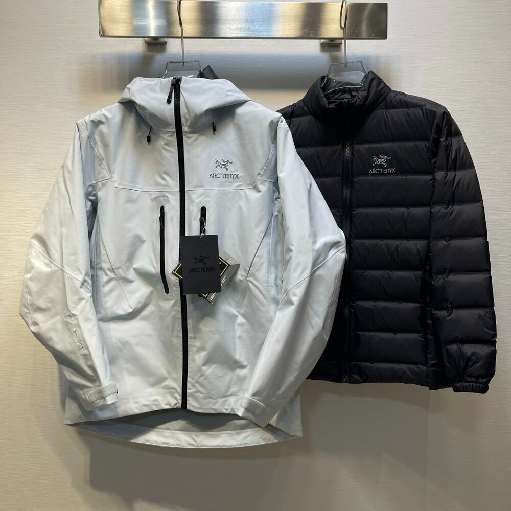 Arc'teryx Gore-Tex Pro 3-in-1 Jacket with Down Inner Jacket - Dawn Blue/Black